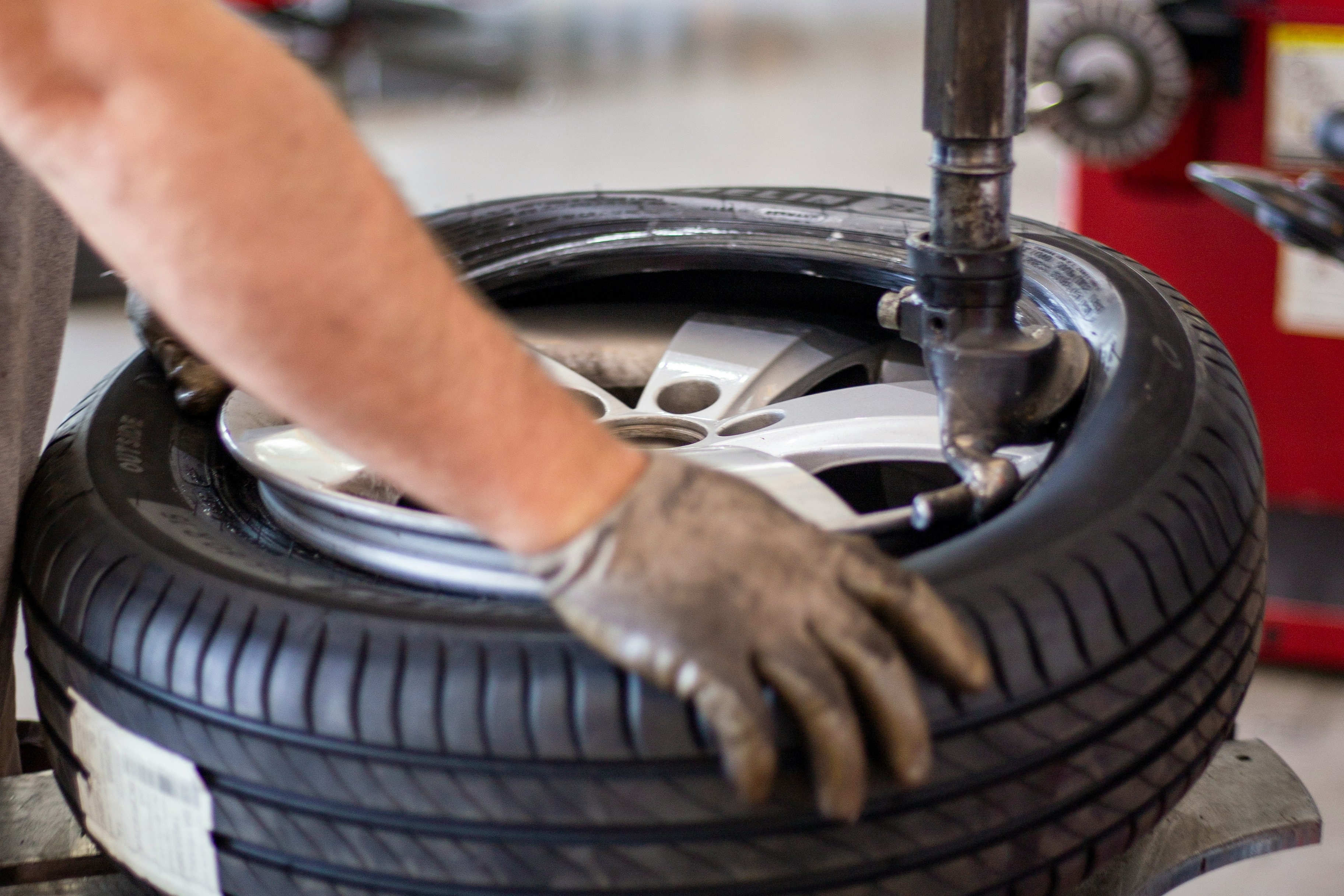 Carbon Black: Kärnegenskaper och multi-industritillämpningsanalys